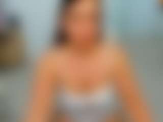 eveeevian's Live Sex Cam Show