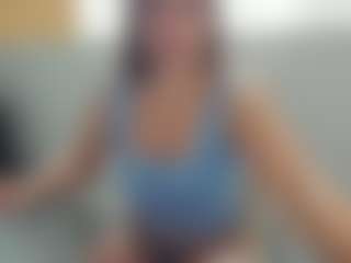 eveeevian's Live Sex Cam Show