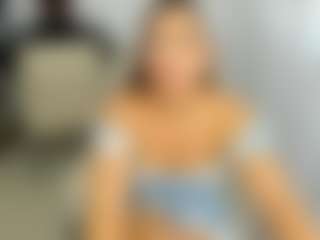 Live cam show with eveeevian - Double Penetration on Camiplay Live