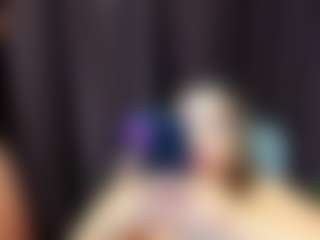 eveeevian's Live Sex Cam Show