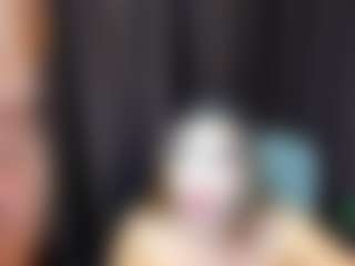 eveeevian's Live Sex Cam Show
