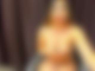 eveeevian's Live Sex Cam Show