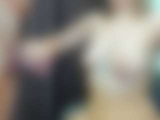 Live cam show with eveeevian - Tiny Tits on Camming Site
