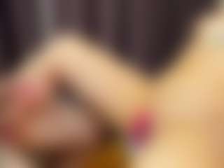 Live cam show with eveeevian - Dildo on madthumbs