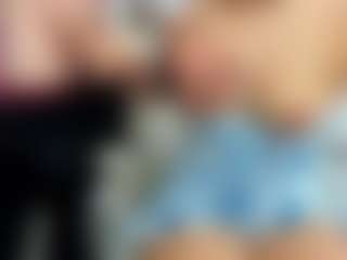 eveeevian's Live Sex Cam Show