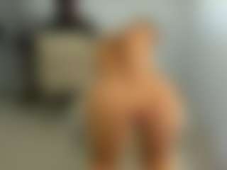eveeevian's Live Sex Cam Show