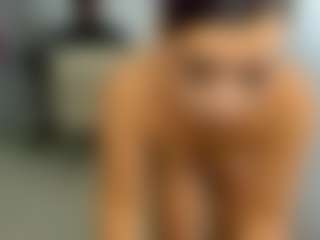 eveeevian's Live Sex Cam Show