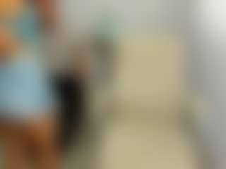 eveeevian's Live Sex Cam Show