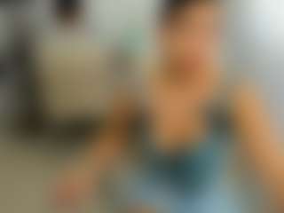 eveeevian's Live Sex Cam Show