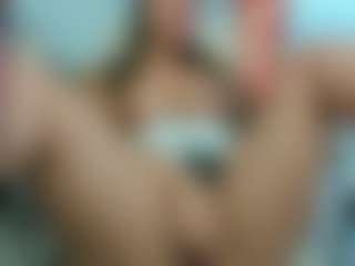 Live cam show with eveeevian - Squirt Blonde Hair on boobsie.com