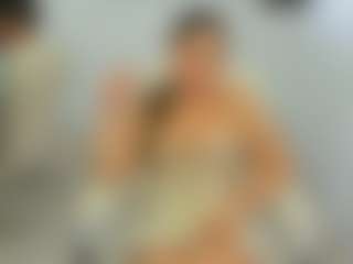 eveeevian's Live Sex Cam Show