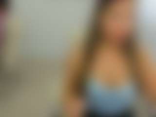 Live cam show with eveeevian - Amateur Curvy on Fit Hotties