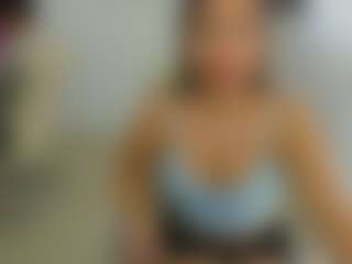 Live cam show with eveeevian - Latina on https://playwithruby.com