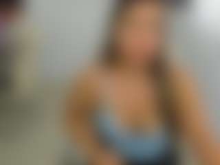 eveeevian's Live Sex Cam Show