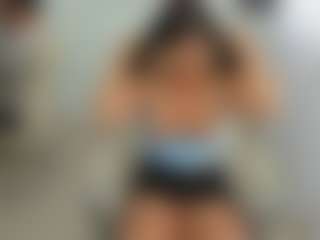 eveeevian's Live Sex Cam Show