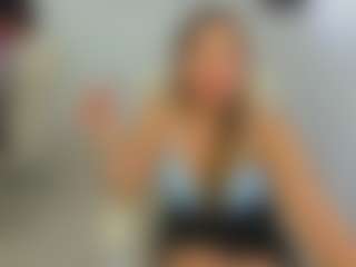 Live cam show with eveeevian - Shaved Pussy on SquirtSoMuch