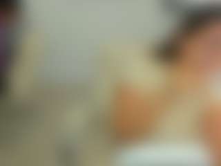 Live cam show with eveeevian - Amateur on madthumbs
