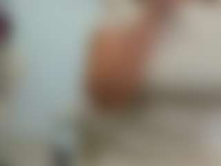 eveeevian's Live Sex Cam Show