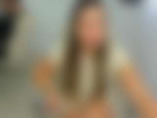 eveeevian's Live Sex Cam Show