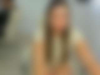 eveeevian's Live Sex Cam Show