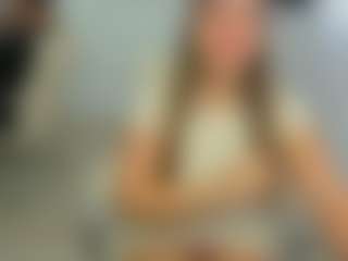 eveeevian's Live Sex Cam Show