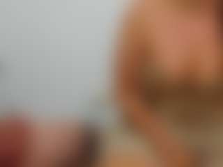 eveeevian's Live Sex Cam Show