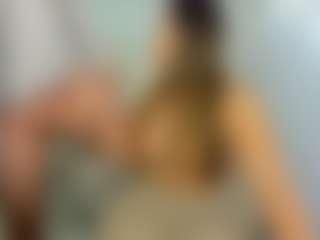 eveeevian's Live Sex Cam Show