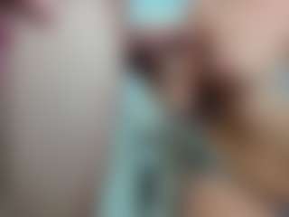 eveeevian's Live Sex Cam Show