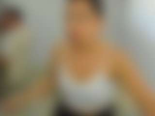 Live cam show with eveeevian - Latina on Camsoda