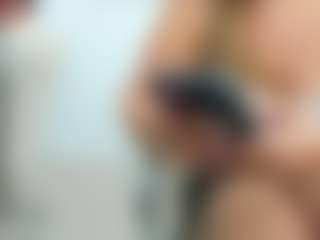 eveeevian's Live Sex Cam Show