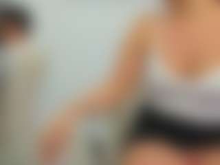 eveeevian's Live Sex Cam Show