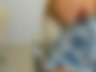 eveeevian's Live Sex Cam Show