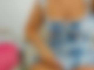 eveeevian's Live Sex Cam Show