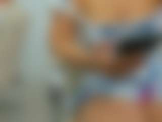 eveeevian's Live Sex Cam Show