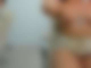 Live cam show with eveeevian - Lush Blonde Hair on Camsoda