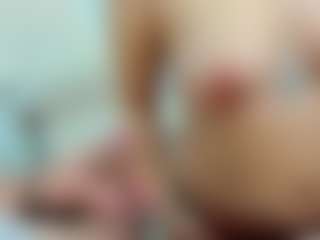eveeevian's Live Sex Cam Show