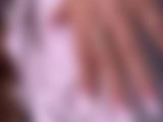 eveeevian's Live Sex Cam Show