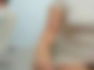 eveeevian's Live Sex Cam Show