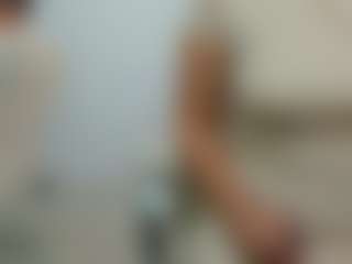 eveeevian's Live Sex Cam Show