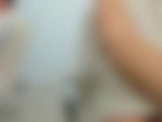 eveeevian's Live Sex Cam Show