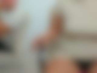 eveeevian's Live Sex Cam Show