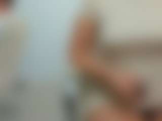eveeevian's Live Sex Cam Show
