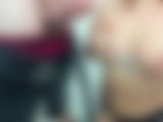 eveeevian's Live Sex Cam Show
