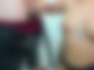 eveeevian's Live Sex Cam Show