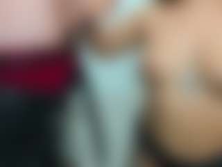 eveeevian's Live Sex Cam Show