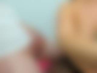 eveeevian's Live Sex Cam Show