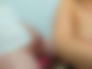eveeevian's Live Sex Cam Show