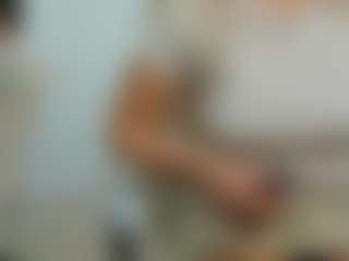 eveeevian's Live Sex Cam Show