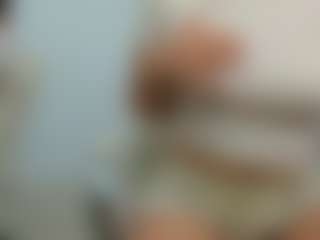 eveeevian's Live Sex Cam Show