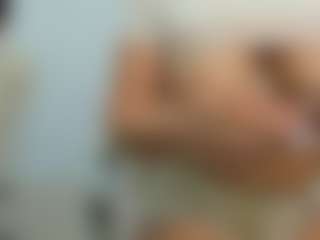 eveeevian's Live Sex Cam Show